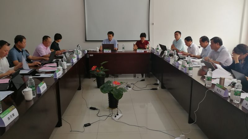 注塑机液压油更换：关键步骤与注意事项